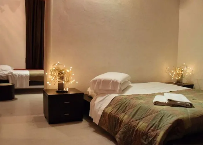Hotel Happy 2*