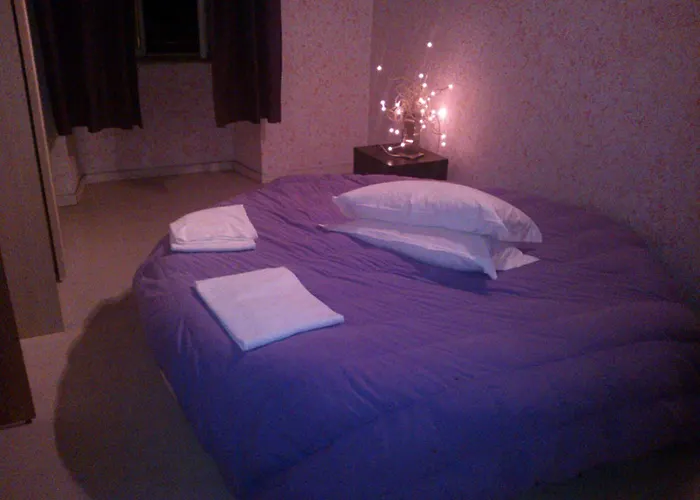 Hotel Happy